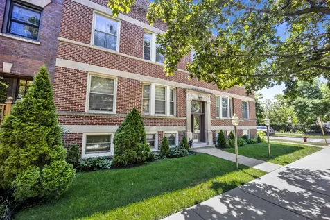 1457 West Thome Avenue Chicago IL 60660
