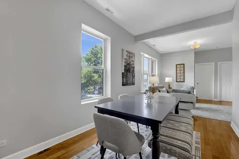 1457 West Thome Avenue Chicago IL 60660