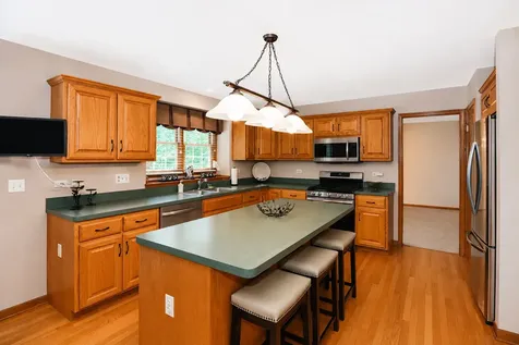 2660 Hoddam Road Naperville IL 60564