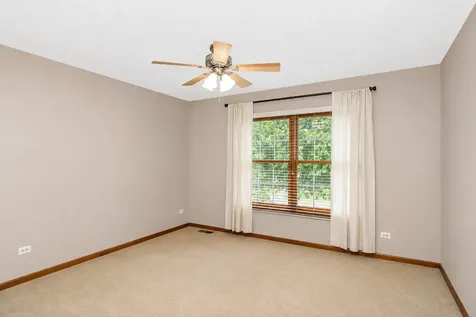 2660 Hoddam Road Naperville IL 60564