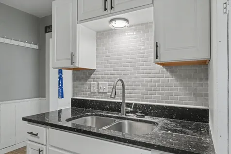 708 West Water Street Farmer City IL 61842