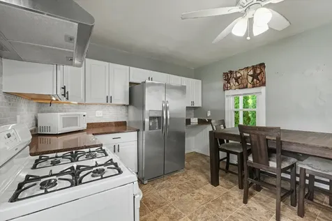 708 West Water Street Farmer City IL 61842