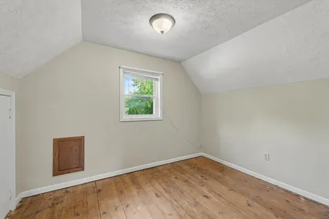 708 West Water Street Farmer City IL 61842