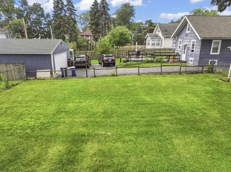 523 Batavia Avenue Aurora IL 60506