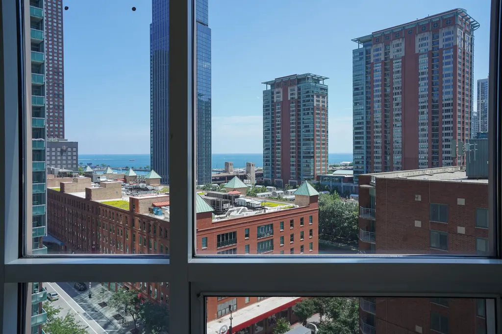 512 North Mcclurg Court Chicago IL 60611