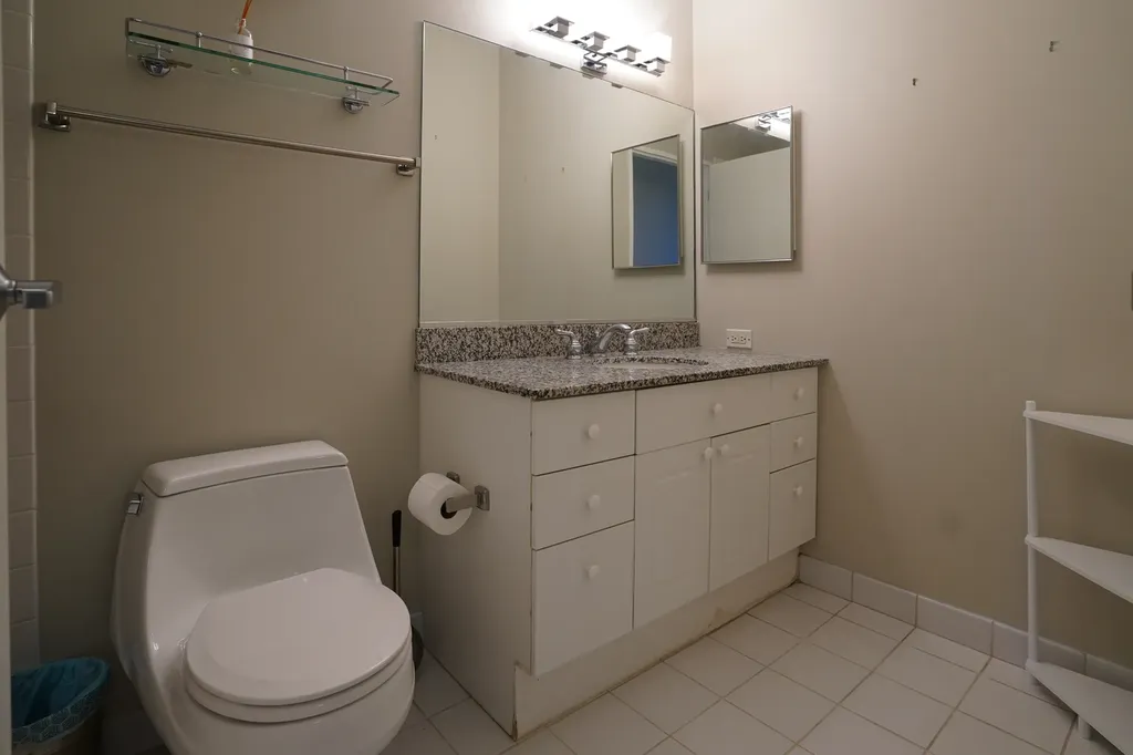 512 North Mcclurg Court Chicago IL 60611