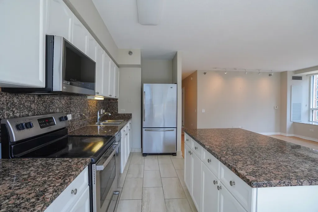 512 North Mcclurg Court Chicago IL 60611