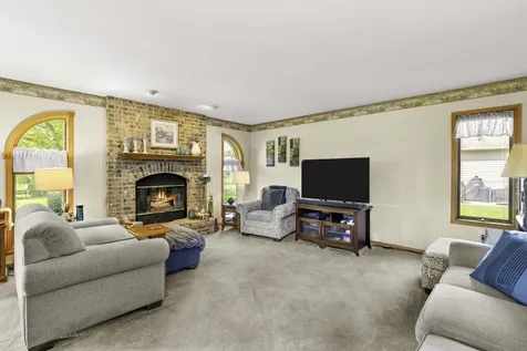 200 East Webb Street Sandwich IL 60548