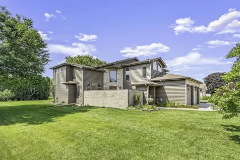 200 East Webb Street Sandwich IL 60548