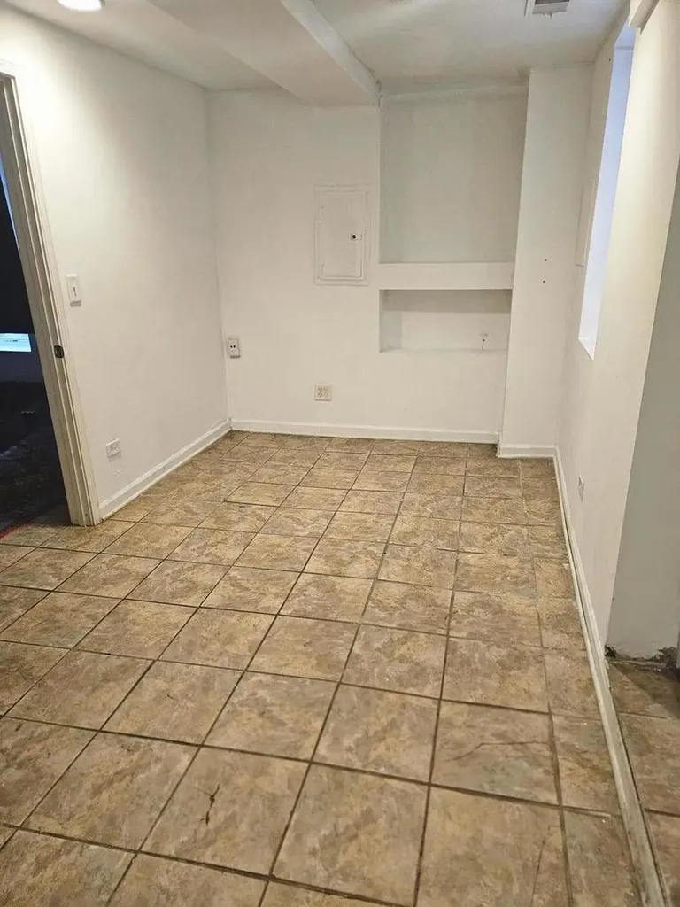 2144 West 19th Street Chicago IL 60608