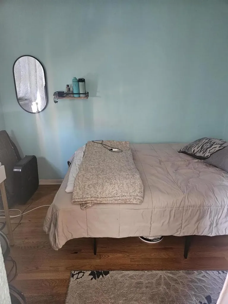 2144 West 19th Street Chicago IL 60608