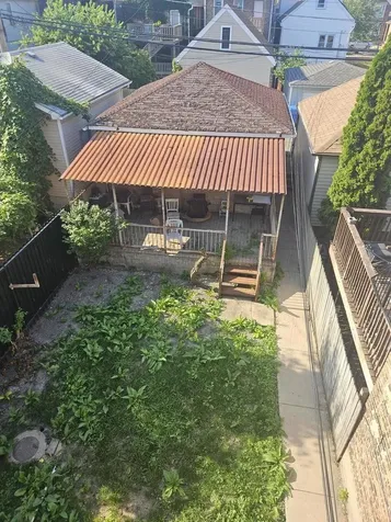 2144 West 19th Street Chicago IL 60608