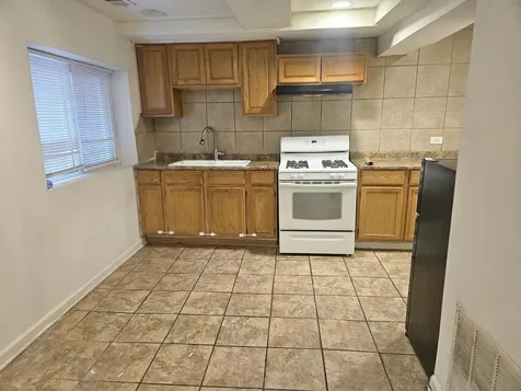 2144 West 19th Street Chicago IL 60608