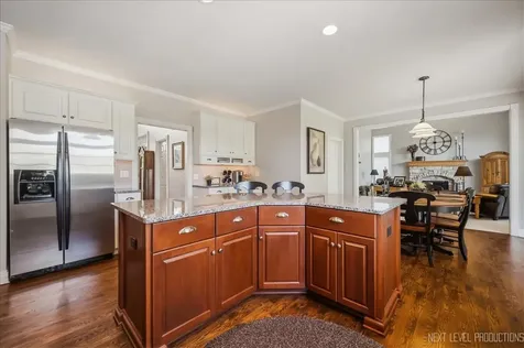 1849 Eldorado Drive Geneva IL 60134