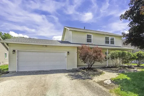 481 Lasalle Drive Lake Holiday IL 60552