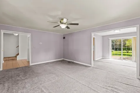 481 Lasalle Drive Lake Holiday IL 60552