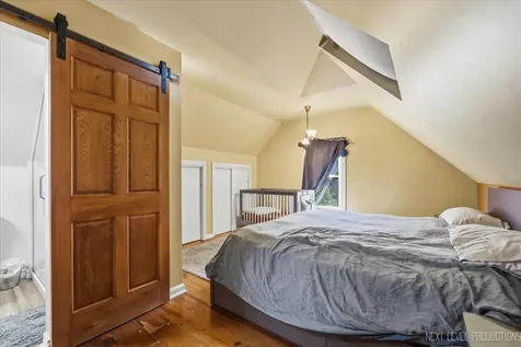 1137 South East Avenue Oak Park IL 60304
