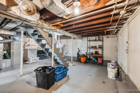 1137 South East Avenue Oak Park IL 60304