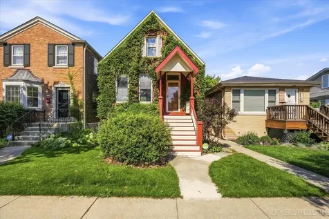 1137 South East Avenue Oak Park IL 60304