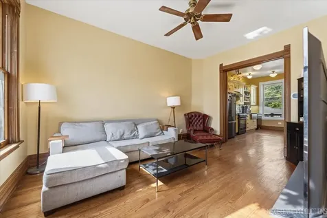 1137 South East Avenue Oak Park IL 60304