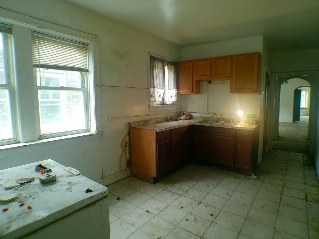 1837 South Komensky Avenue Chicago IL 60623