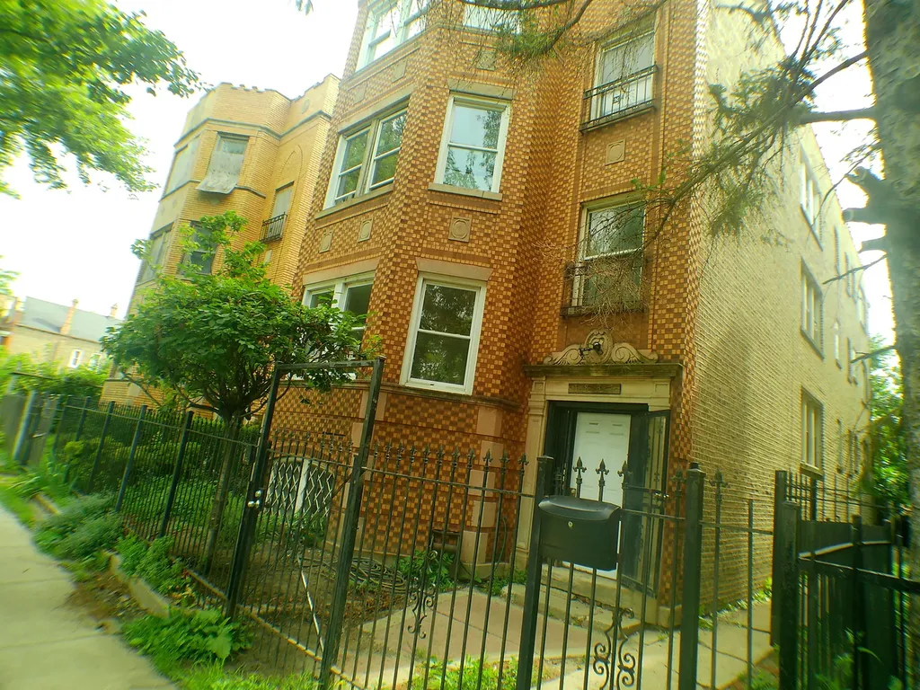 1837 South Komensky Avenue Chicago IL 60623