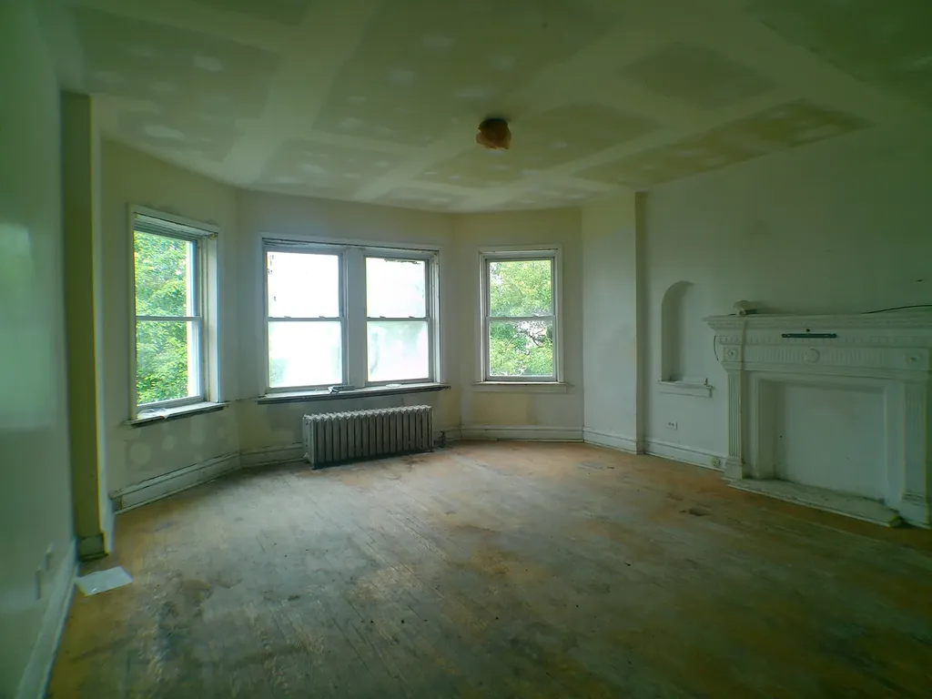 1837 South Komensky Avenue Chicago IL 60623