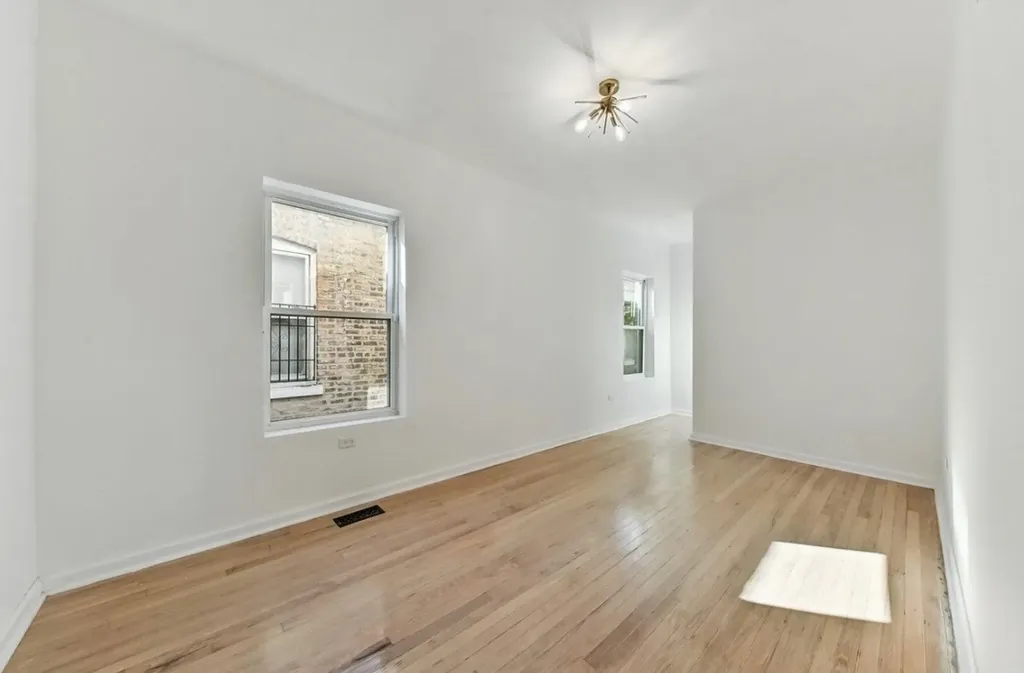 7801 South Eberhart Avenue Chicago IL 60619