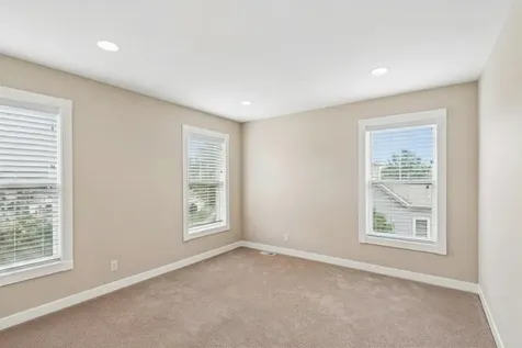 634 Indian Path Road Grayslake IL 60030