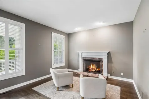 634 Indian Path Road Grayslake IL 60030