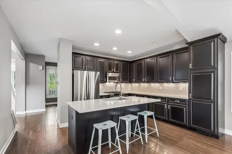 634 Indian Path Road Grayslake IL 60030
