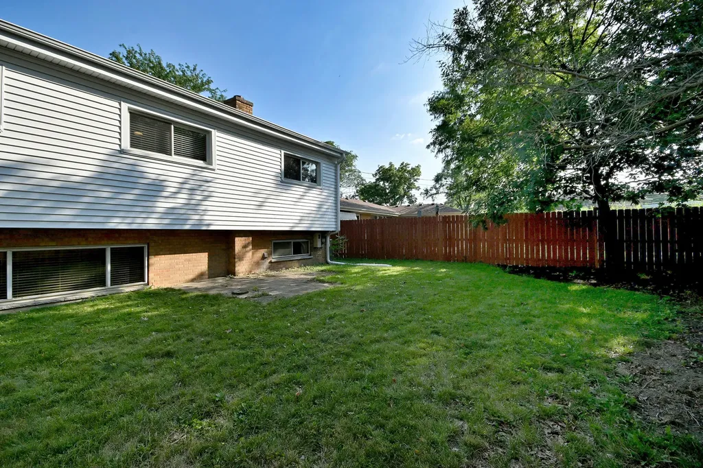 286 South Boyd Avenue Elmhurst IL 60126