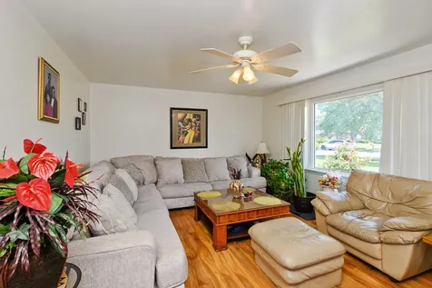 17464 Park Lane Country Club Hills IL 60478