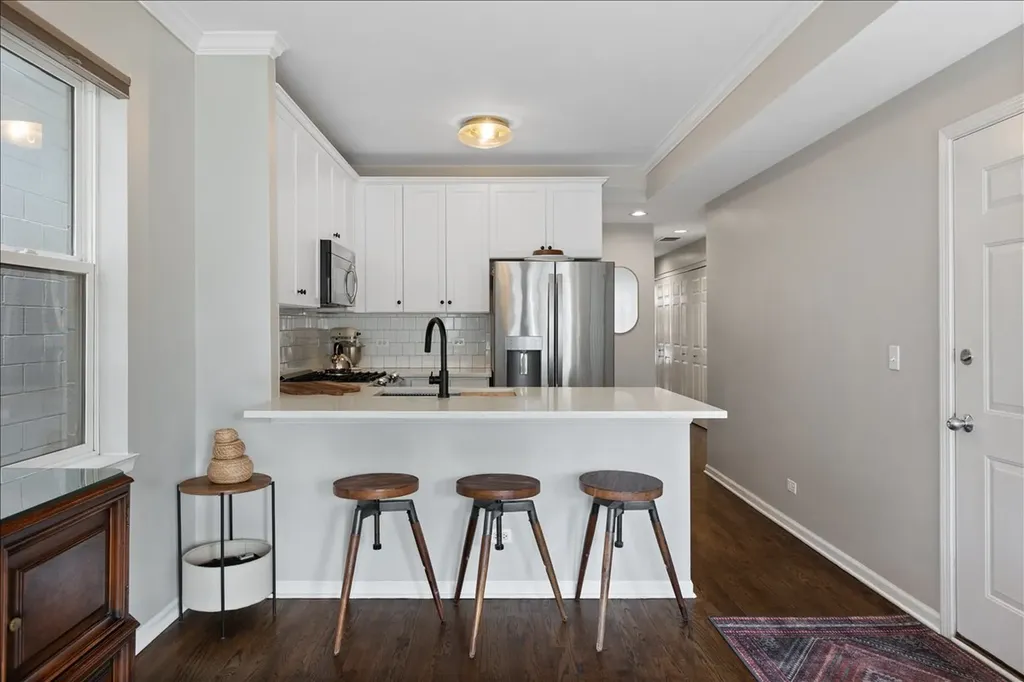 1112 North Paulina Street Chicago IL 60622