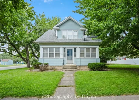 502 East 4th Street Momence IL 60954