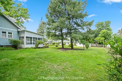 502 East 4th Street Momence IL 60954