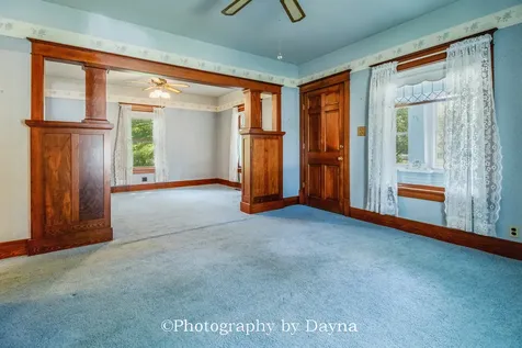 502 East 4th Street Momence IL 60954