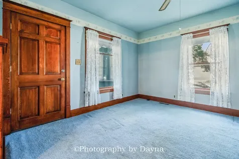 502 East 4th Street Momence IL 60954