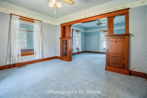 502 East 4th Street Momence IL 60954