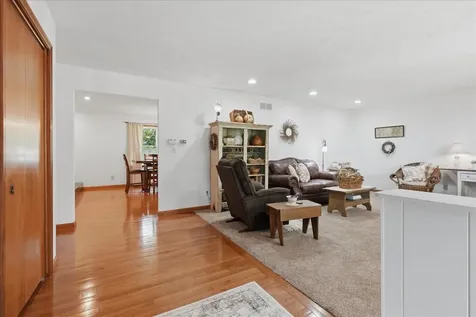 511 North Grove Street Colfax IL 61728