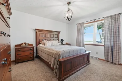 511 North Grove Street Colfax IL 61728