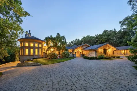 12700 South 84th Avenue Palos Park IL 60464