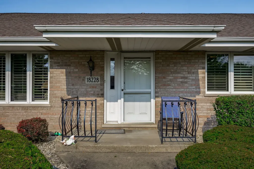 18228 Montana Court Orland Park IL 60467