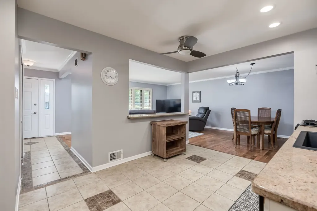18228 Montana Court Orland Park IL 60467