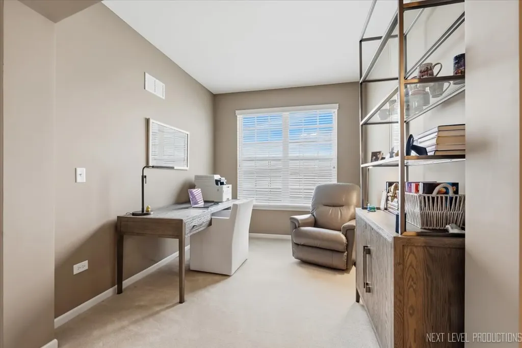 2747 Northmoor Drive Naperville IL 60564