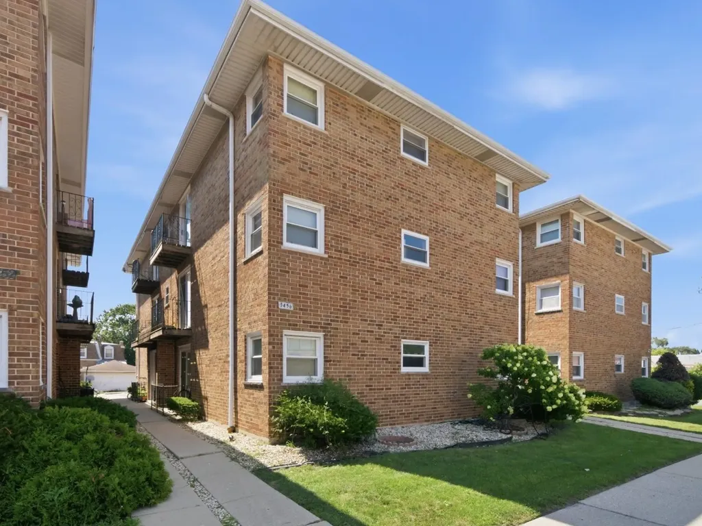 3456 North Harlem Avenue Chicago IL 60634