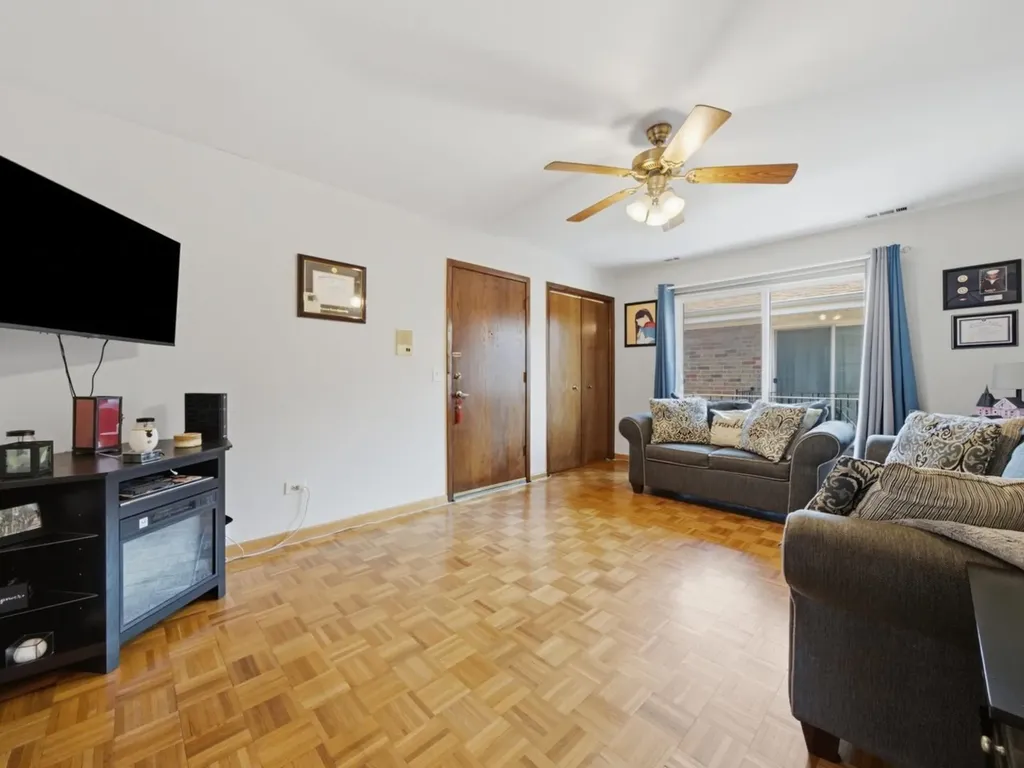 3456 North Harlem Avenue Chicago IL 60634