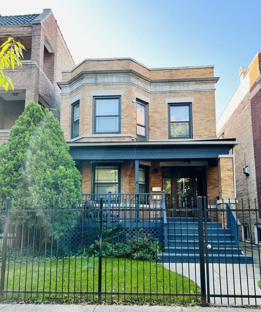 1507 West Hollywood Avenue Chicago IL 60660
