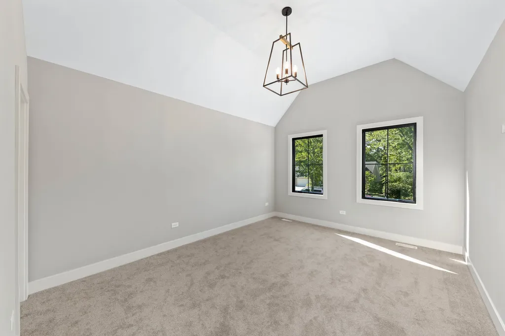 1314 North Eagle Street Naperville IL 60563