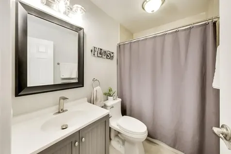 309 Redwing Drive Deerfield IL 60015